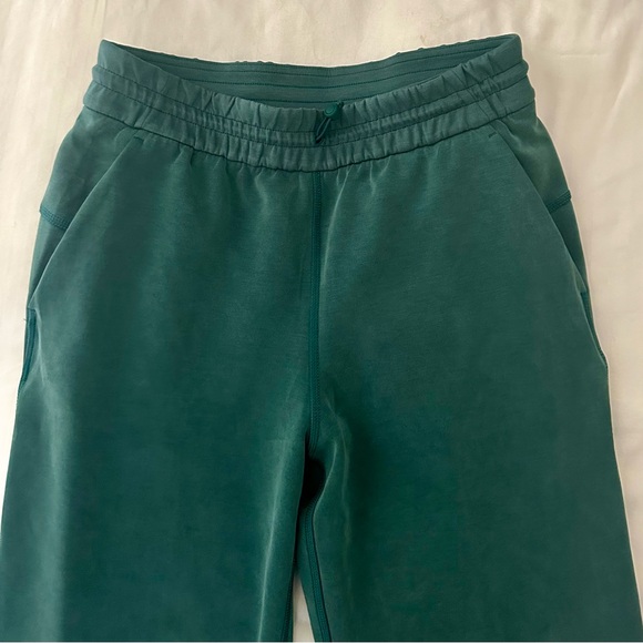 Lululemon Women’s Softstreme Pants - Picture 2 of 4
